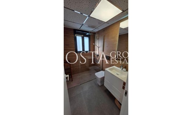 Resale - House -
Guardamar del Segura - Guardamar del Segura Centro