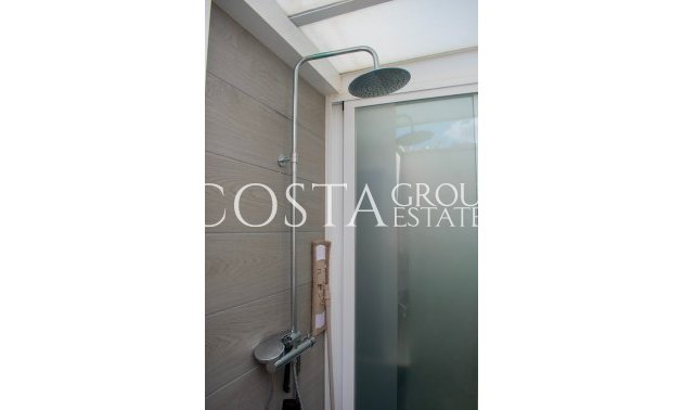 Resale - House -
Guardamar del Segura - Guardamar del Segura Centro