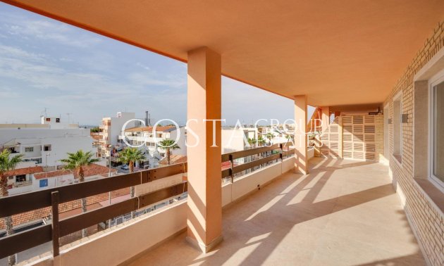 Resale - Apartments -
Torrevieja - Torrevieja Centro