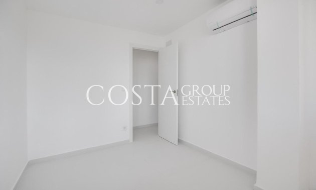 Resale - Apartments -
Torrevieja - Torrevieja Centro