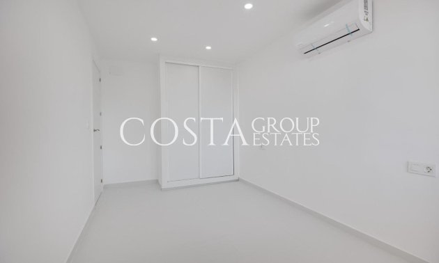 Resale - Apartments -
Torrevieja - Torrevieja Centro