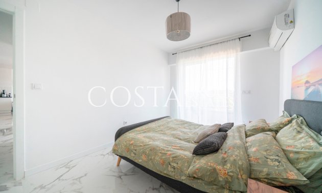 Resale - Apartments -
Orihuela - Punta Prima