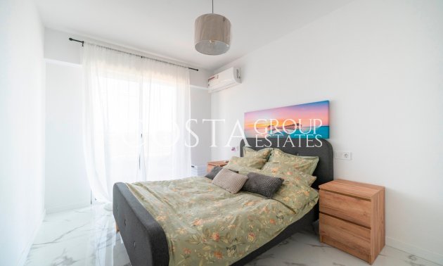 Resale - Apartments -
Orihuela - Punta Prima