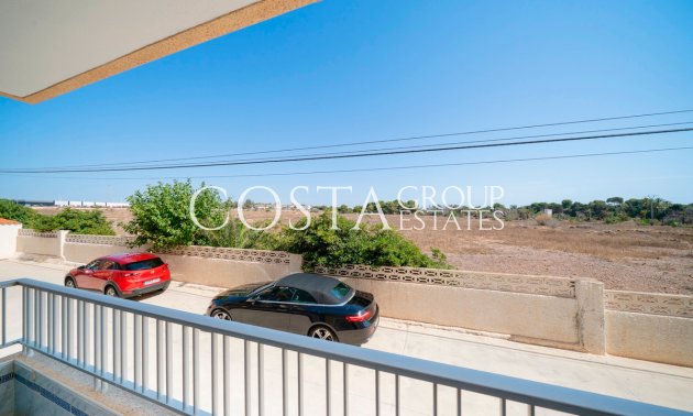 Resale - Apartments -
Orihuela - Punta Prima