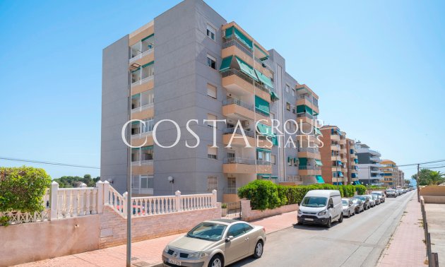 Resale - Apartments -
Orihuela - Punta Prima