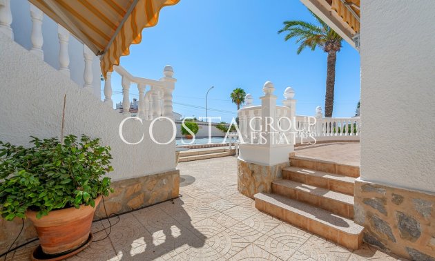 Resale - Villa -
Rojales - Ciudad Quesada