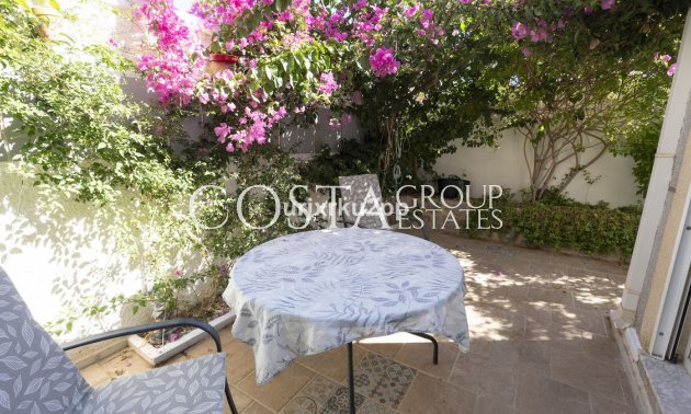 Resale - Villa -
Torrevieja - San Luis