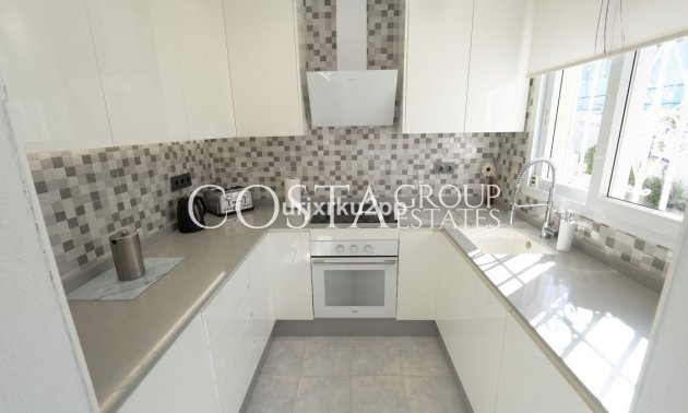 Resale - Villa -
Torrevieja - San Luis