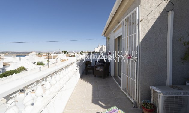 Resale - Villa -
Torrevieja - San Luis