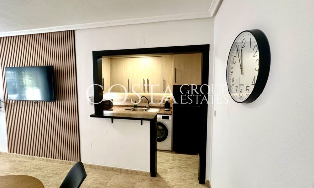 Resale - Apartments -
Torrevieja - Torrevieja Centro