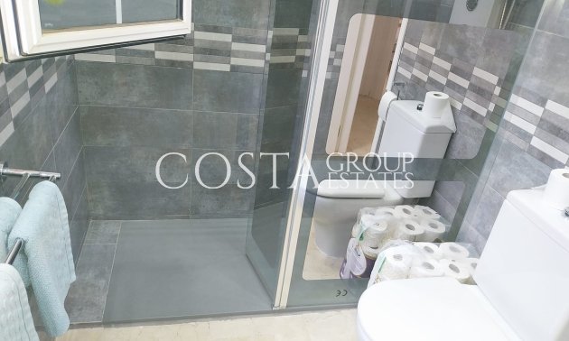 Revente - Villa -
Orihuela - Villamartin