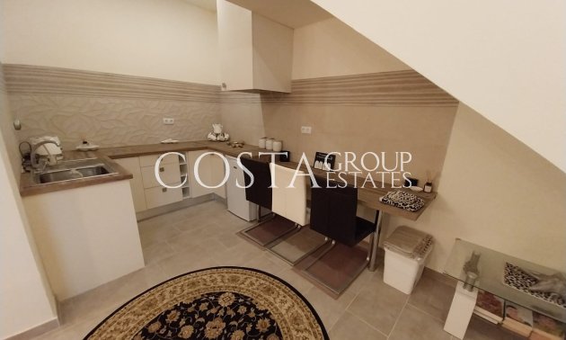 Revente - Villa -
Orihuela - Villamartin