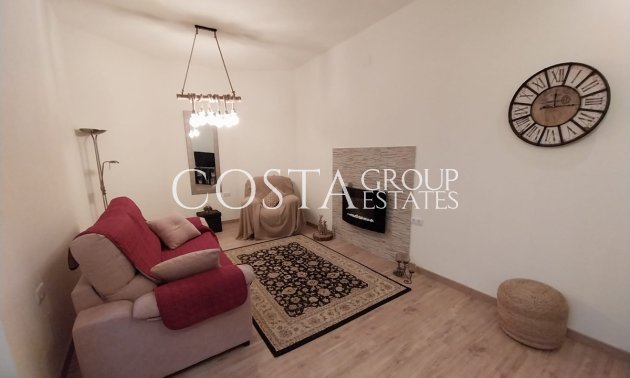 Revente - Villa -
Orihuela - Villamartin