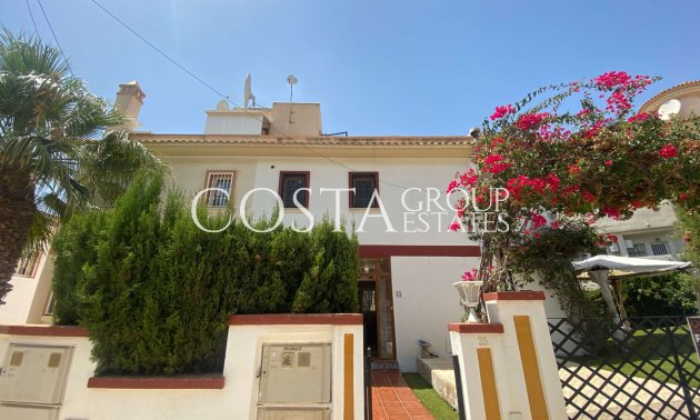 Revente - Villa -
Orihuela - Villamartin