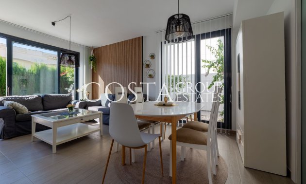 Revente - Villa -
Orihuela - Punta Prima