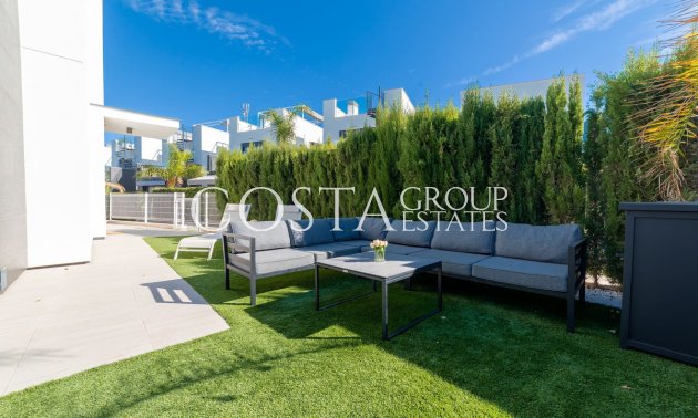 Revente - Villa -
Orihuela - Punta Prima