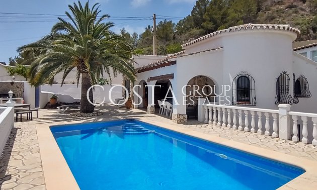 Resale - Villa -
Benissa - Benissa Centro
