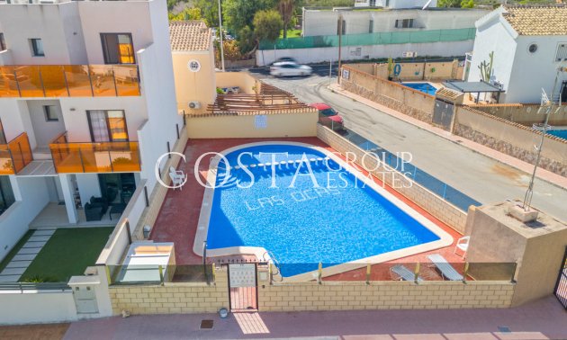 Revente - Maison -
Orihuela - Orihuela Costa