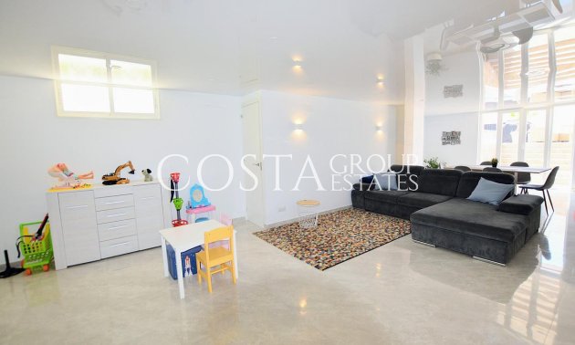 Revente - Villa -
Orihuela - Los Altos