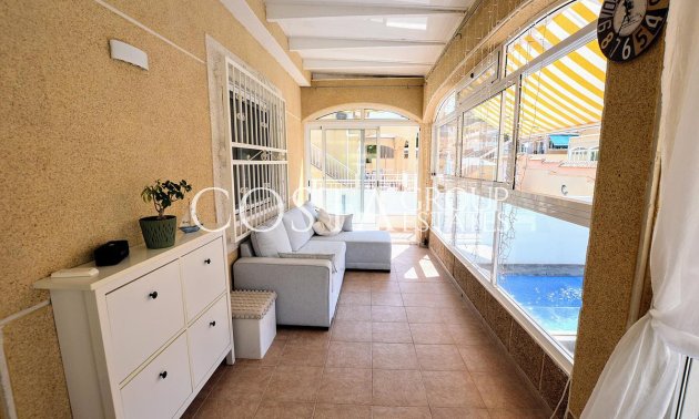 Revente - Villa -
Orihuela - Los Altos