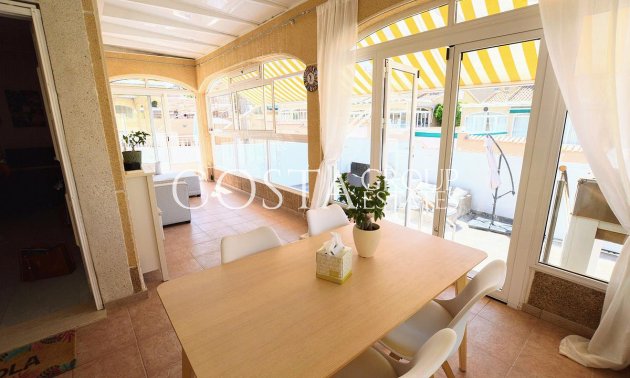 Revente - Villa -
Orihuela - Los Altos