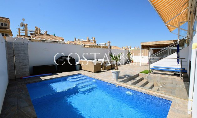 Revente - Villa -
Orihuela - Los Altos