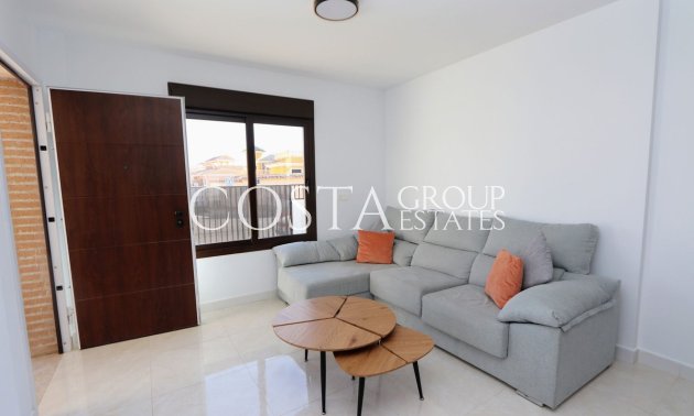 Revente - Villa -
Orihuela - Villamartin