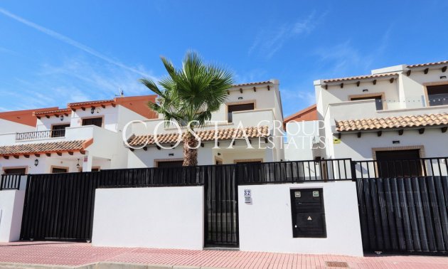 Revente - Villa -
Orihuela - Villamartin
