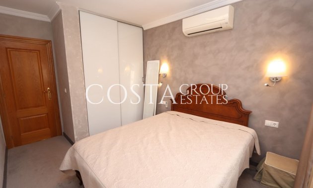 Herverkoop - Villa -
Torrevieja - Torrevieja Centro