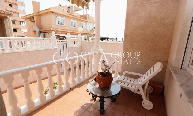 Herverkoop - Villa -
Torrevieja - Torrevieja Centro