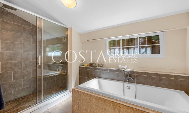 Revente - Villa -
Almoradí - Almoradi Centro