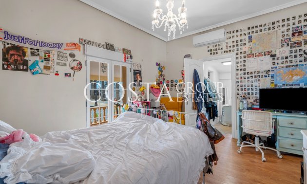 Revente - Villa -
Almoradí - Almoradi Centro