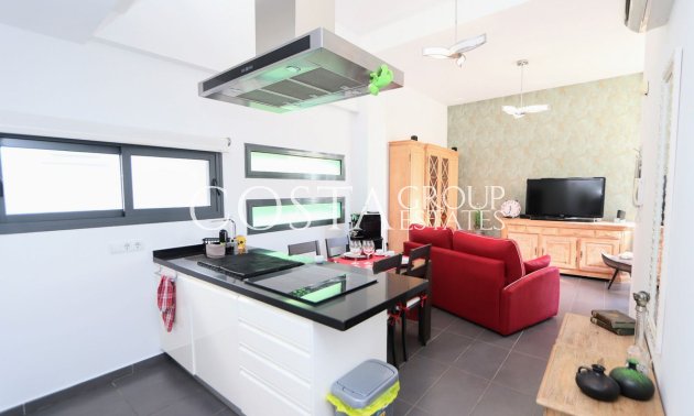 Revente - Villa -
Orihuela - Villamartin