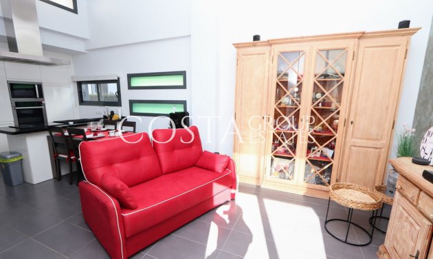 Revente - Villa -
Orihuela - Villamartin