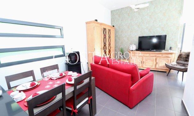 Revente - Villa -
Orihuela - Villamartin