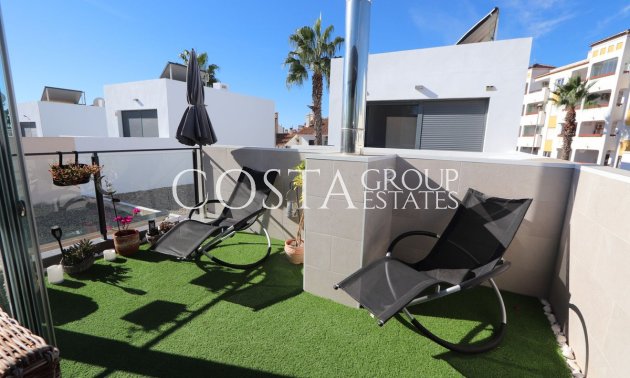 Revente - Villa -
Orihuela - Villamartin