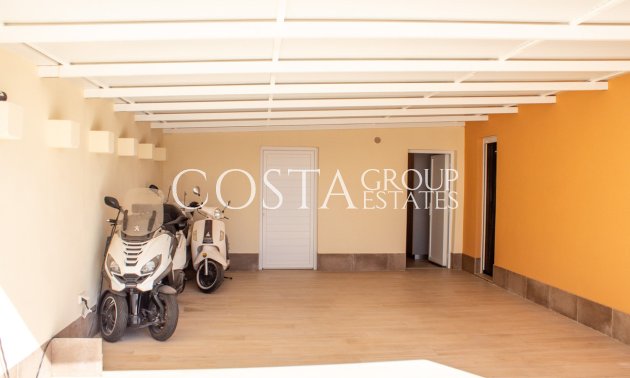 Resale - Villa -
Torrevieja - La Siesta