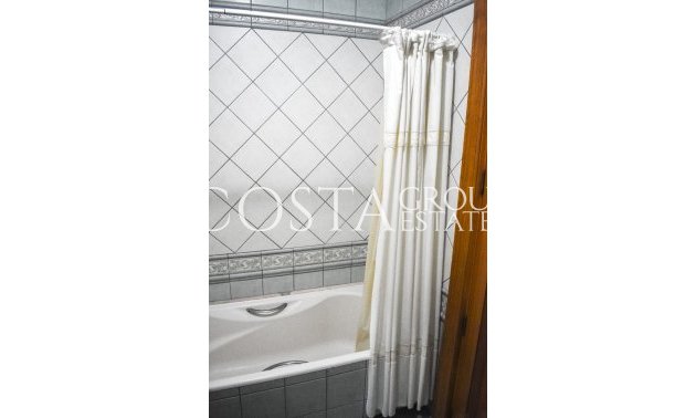 Revente - Apartments -
Torrevieja - Torrevieja Centro