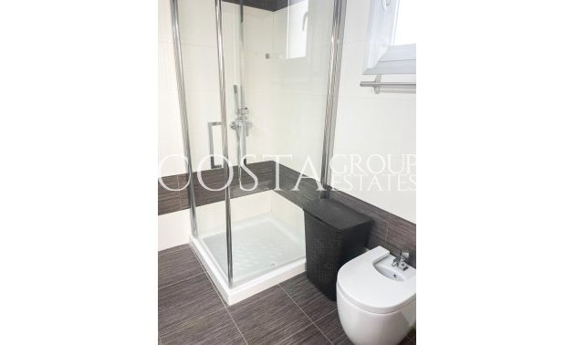 Revente - Villa -
Orihuela - Mil Palmeras