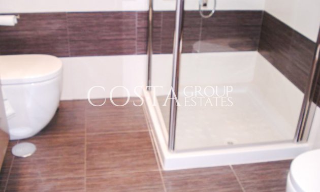 Revente - Villa -
Orihuela - Mil Palmeras