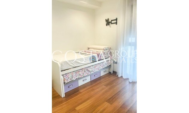 Revente - Villa -
Orihuela - Mil Palmeras