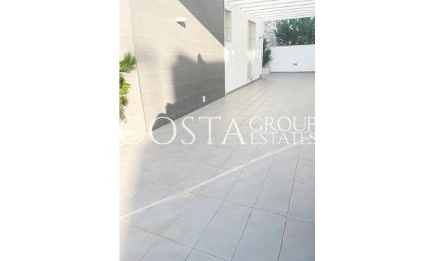 Revente - Villa -
Orihuela - Mil Palmeras