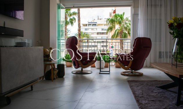 Resale - Apartments -
Torrevieja - Torrevieja Centro