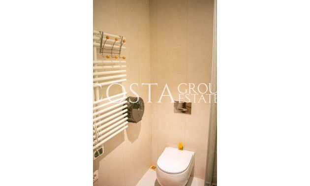 Resale - Apartments -
Torrevieja - Torrevieja Centro