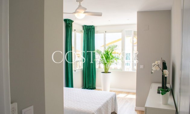 Resale - House -
Orihuela - Punta Prima