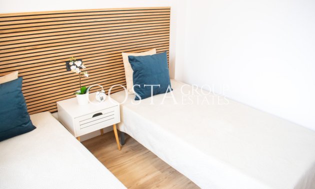 Resale - House -
Orihuela - Punta Prima