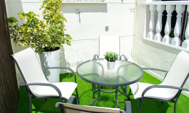 Resale - House -
Orihuela - Punta Prima