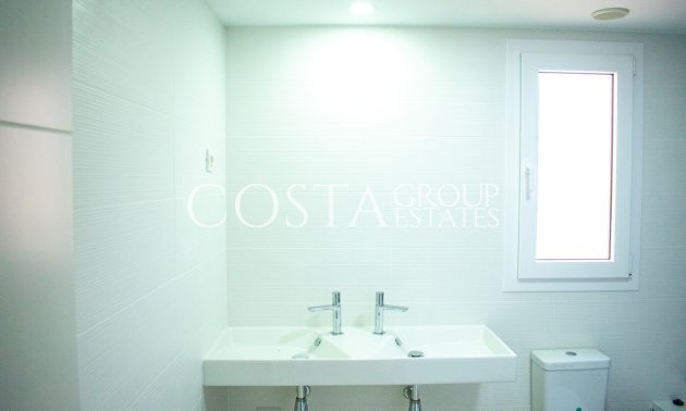 Resale - Apartments -
Orihuela - Punta Prima