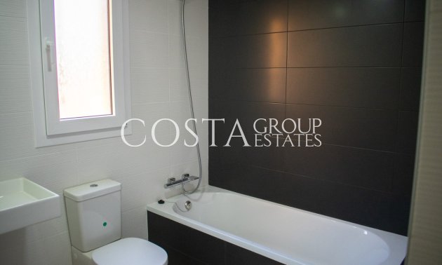 Resale - Apartments -
Orihuela - Punta Prima