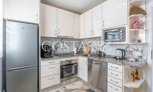 Herverkoop - Villa -
Orihuela Costa - Punta Prima